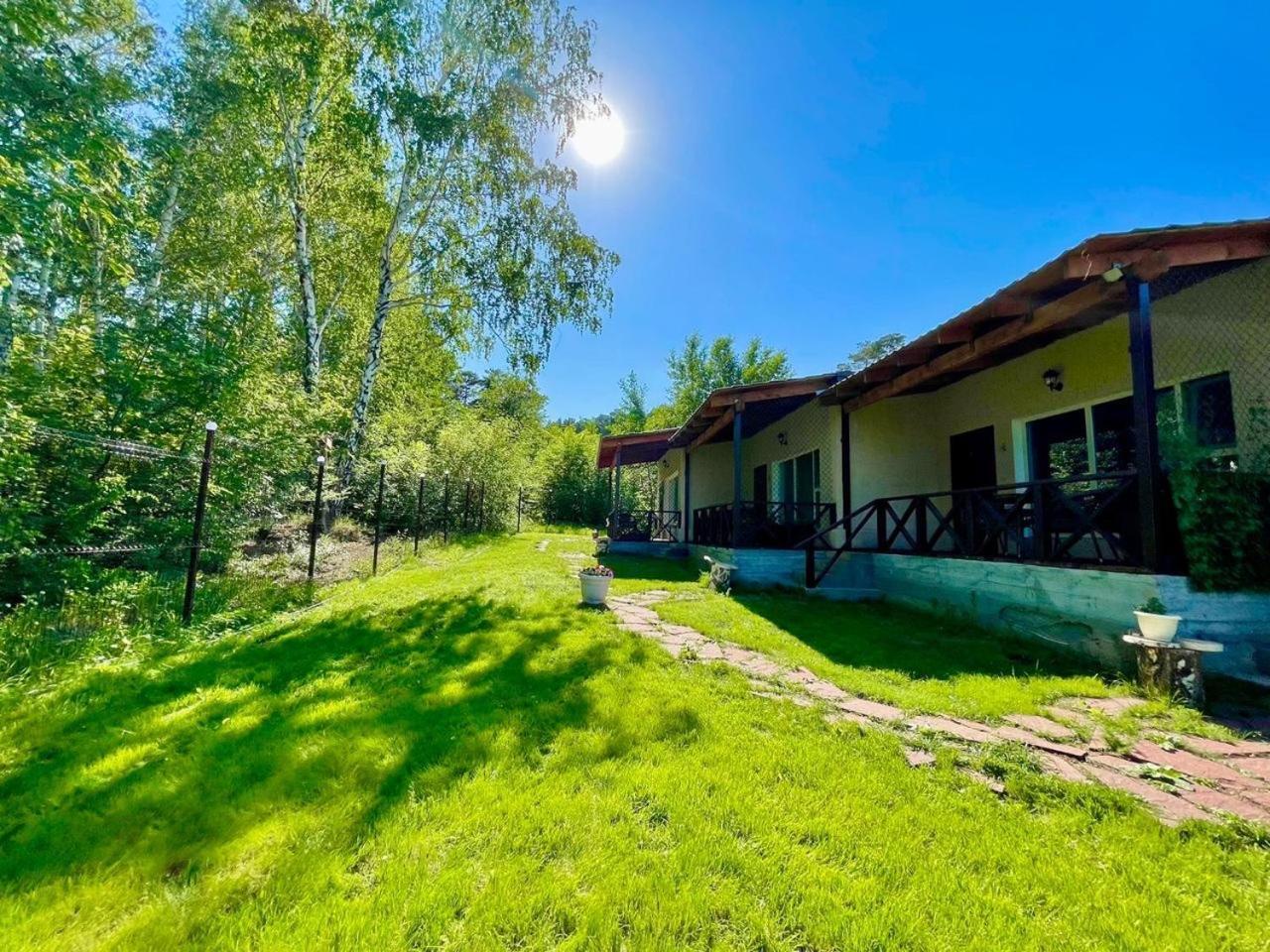 Private Bed and Breakfast Shchūchīnsk Exteriör bild